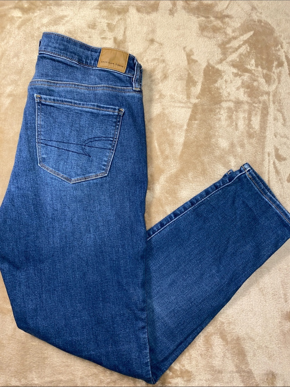 American Eagle Outfitters Women's Skinny Jeans in Dark Blue Denim